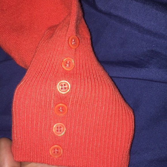orange cardigan/sweater. - Picture 3 of 3